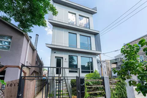1013 N Honore St #3, Chicago, IL 60622