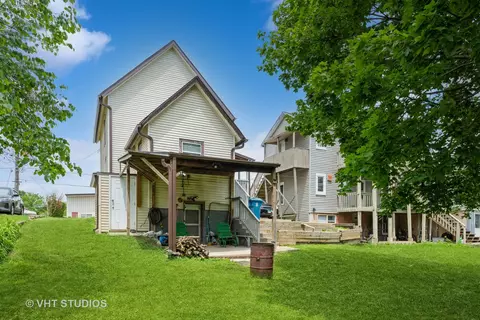Exterior - 522 S River St, Aurora, IL 60506 photo 1 of 3