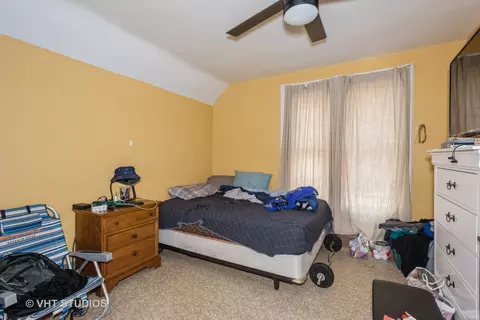 Bedroom - 522 S River St, Aurora, IL 60506 photo 1 of 3