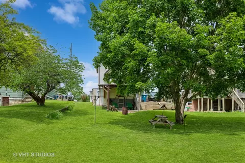 Exterior - 522 S River St, Aurora, IL 60506 photo 3 of 3