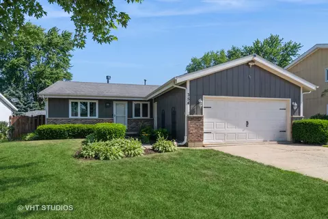 354 Hillcrest Ave, Hampshire, IL 60140