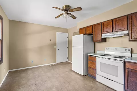 Other - 905 S Duncan Rd, Champaign, IL 61821 photo 2 of 6