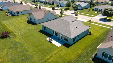 View/Area - 823 Hanson Ave, Mchenry, IL 60050 photo 4 of 7