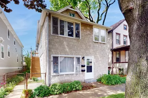 151 Rockford Ave, Forest Park, IL 60130