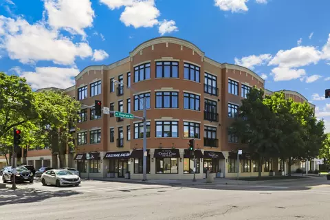 106 S Ridgeland Ave #411, Oak Park, IL 60302
