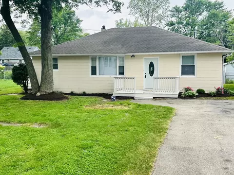 127 Independence Ave, Joliet, IL 60433