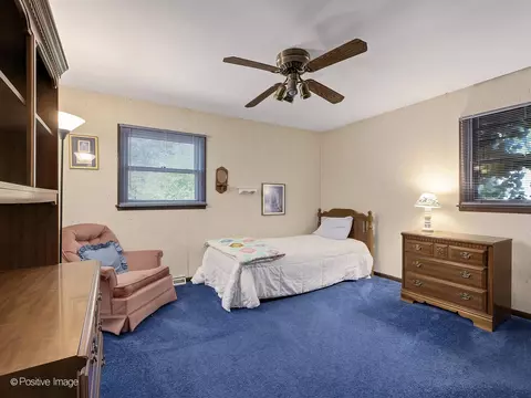 125 Wakeman Ave, Wheaton, IL 60187 photo 23