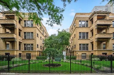 728 W Sheridan Rd #3S, Chicago, IL 60613