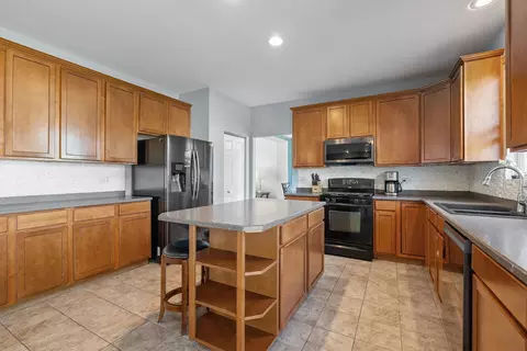 11328 Champion Ct W, Plainfield, IL 60585 photo 7