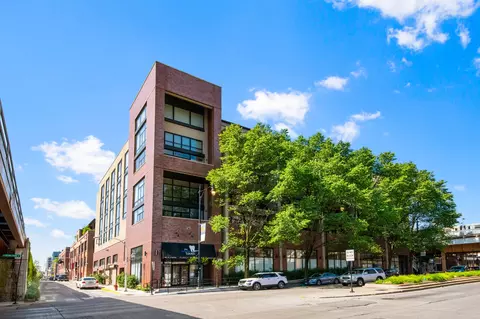 3946 N Ravenswood Ave #409, Chicago, IL 60613