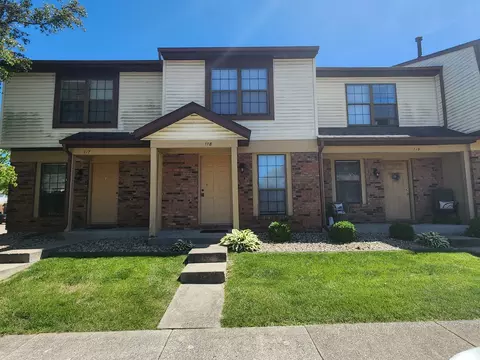 700 N Adelaide St #118, Normal, IL 61761