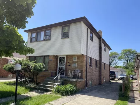 9254 S Burnside Ave, Chicago, IL 60619 photo 1