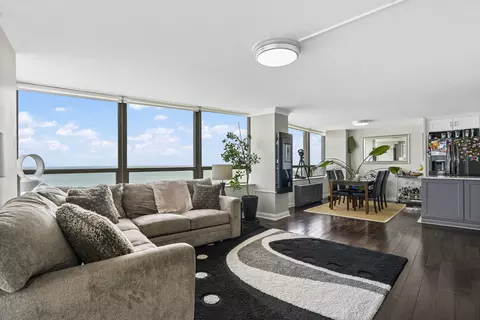 Living - 5701 N Sheridan Rd #19T, Chicago, IL 60660 photo 1 of 3