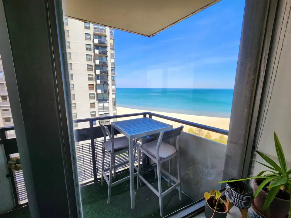 View/Area - 5701 N Sheridan Rd #19T, Chicago, IL 60660 photo 10 of 14