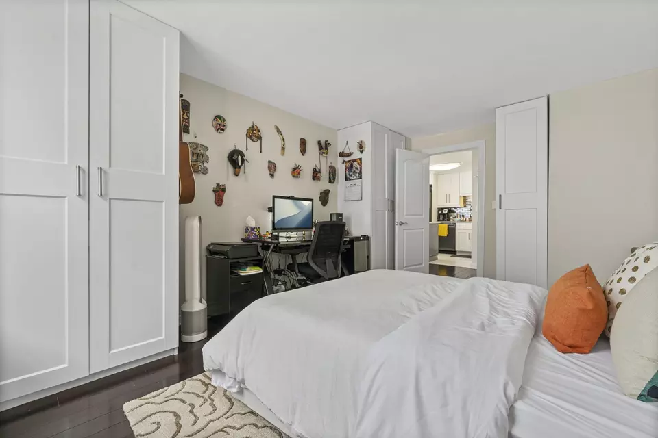 Bedroom - 5701 N Sheridan Rd #19T, Chicago, IL 60660 photo 9 of 9