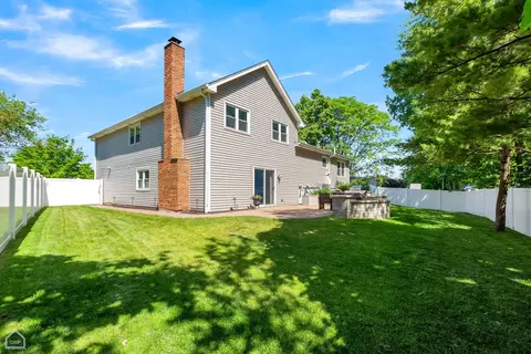 1037 Warwick Cir S, Hoffman Estates, IL 60169 photo 26