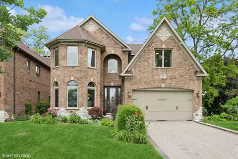 311 Catalpa Ave, Wood Dale, IL 60191