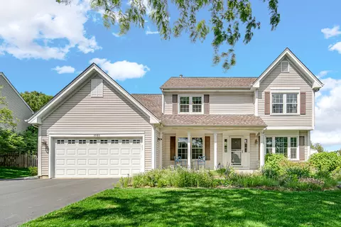 1080 Whittington Ct, Gurnee, IL 60031