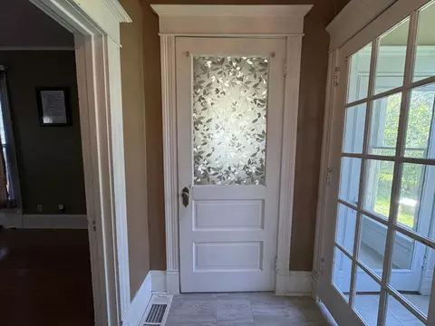 Entry Way - 811 E Monroe St, Bloomington, IL 61701 photo 1 of 5