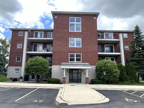 231 N Mill Rd #1, Addison, IL 60101