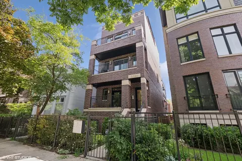 2721 N Southport Ave #3, Chicago, IL 60614