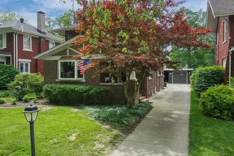 1909 E Jackson St, Bloomington, IL 61701 photo 47