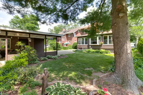 1909 E Jackson St, Bloomington, IL 61701 photo 43