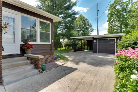1909 E Jackson St, Bloomington, IL 61701 photo 38