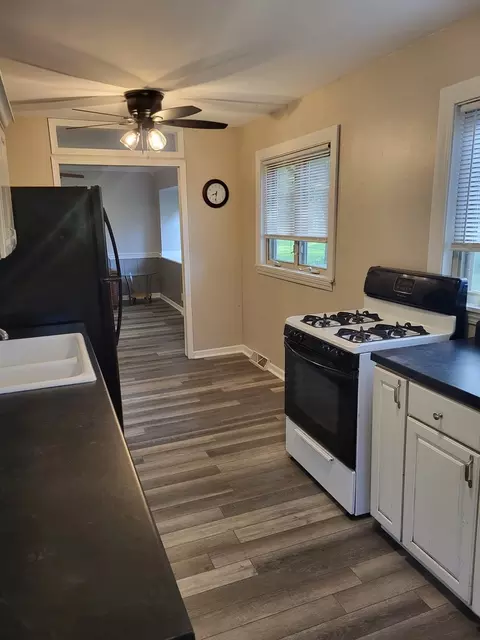 304 N 2nd St, Malta, IL 60150 photo 5