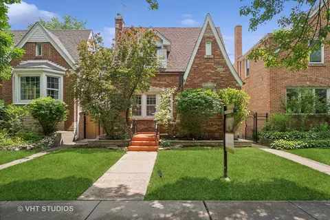 5279 N Lamon Ave, Chicago, IL 60630