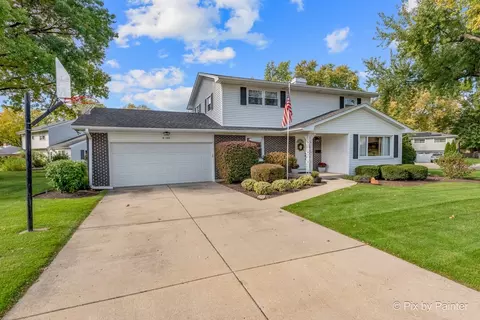Exterior - 120 S Jane Dr, Elgin, IL 60123 photo 4 of 10
