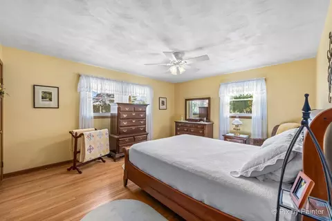 Bedroom - 120 S Jane Dr, Elgin, IL 60123 photo 5 of 7