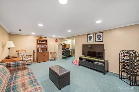 Other - 120 S Jane Dr, Elgin, IL 60123 photo 4 of 9