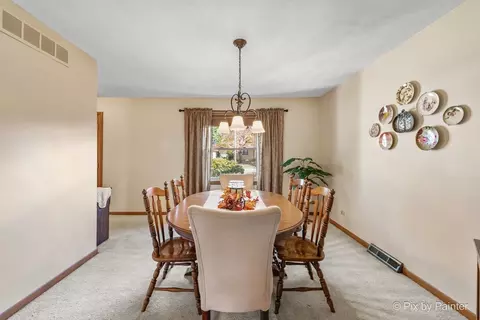 Dining - 120 S Jane Dr, Elgin, IL 60123 photo 1 of 2