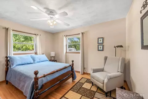 Bedroom - 120 S Jane Dr, Elgin, IL 60123 photo 1 of 7