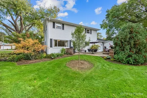 Exterior - 120 S Jane Dr, Elgin, IL 60123 photo 8 of 10