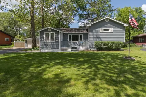 6210 Grand Ave, Downers Grove, IL 60516