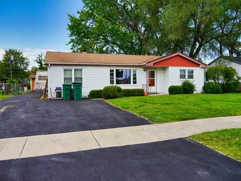 4820 W 86th St, Burbank, IL 60459