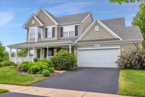 39 N W473 N Hyde Park, Geneva, IL 60134