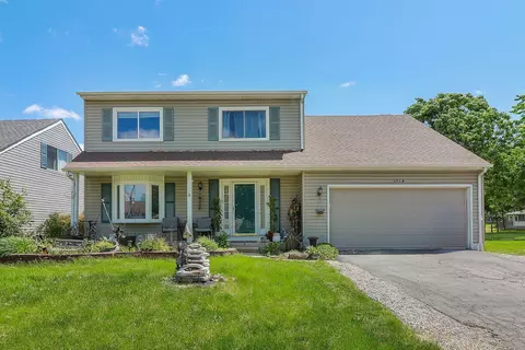 2714 Gateshead Dr, Naperville, IL 60564