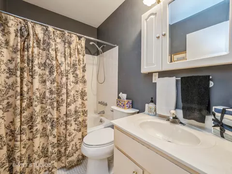4507 Front Royal Dr, Mchenry, IL 60050 photo 15