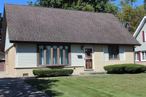 13130 E Playfield Dr, Crestwood, IL 60418 photo 3