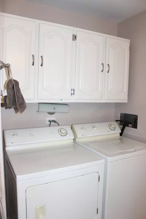 13130 E Playfield Dr, Crestwood, IL 60418 photo 29