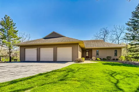 21365 W Cliffside Dr, Kildeer, IL 60047