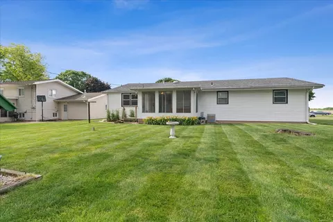 220 E Bachtold St, Forrest, IL 61741 photo 22
