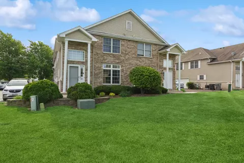 497 N Charles St, Cortland, IL 60112