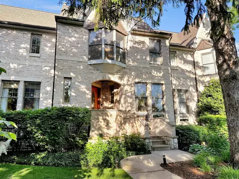 940 Green Bay Rd, Glencoe, IL 60022