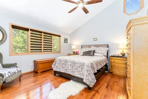Bedroom - 3910 W 155th St, Markham, IL 60428 photo 2 of 2