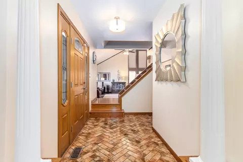 Entry Way - 3910 W 155th St, Markham, IL 60428 photo 1 of 1