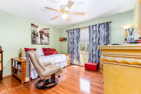 Bedroom - 3910 W 155th St, Markham, IL 60428 photo 1 of 2
